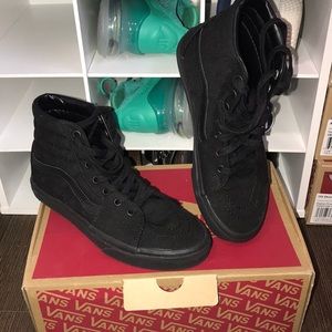 Black skater high tops vans